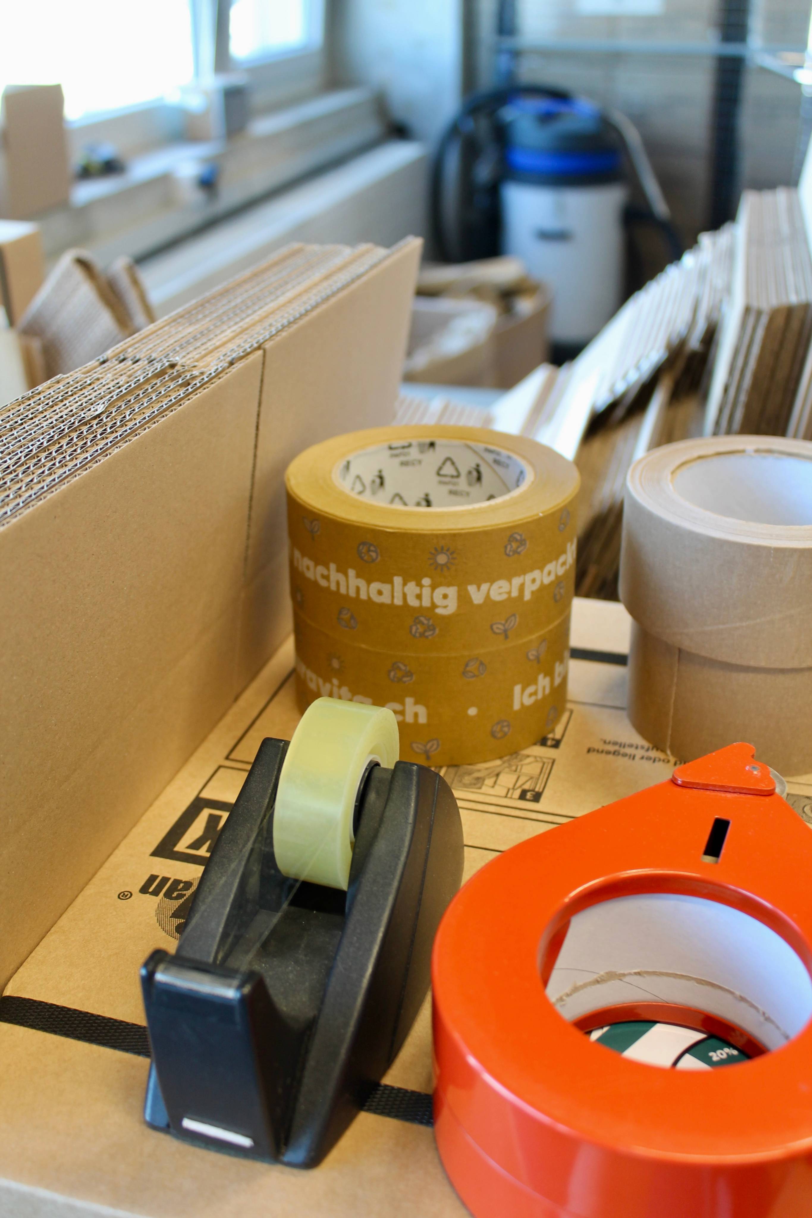 Packing tools